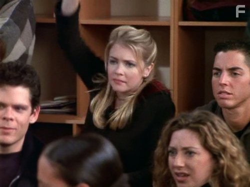 Melissa Joan Hart in Сабрина - маленькая ведьма (1996)