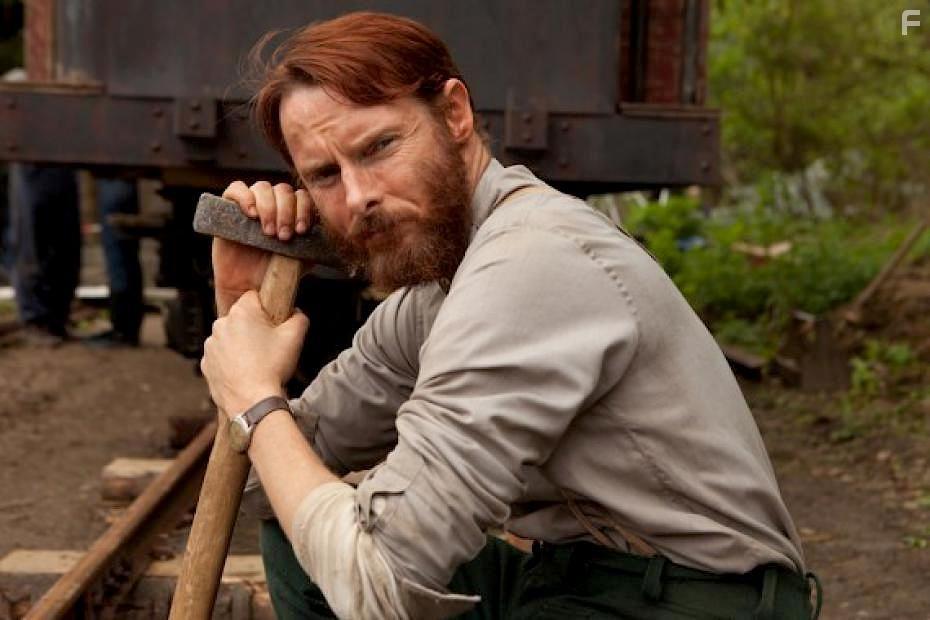 Sean Harris in Serena (2014)
