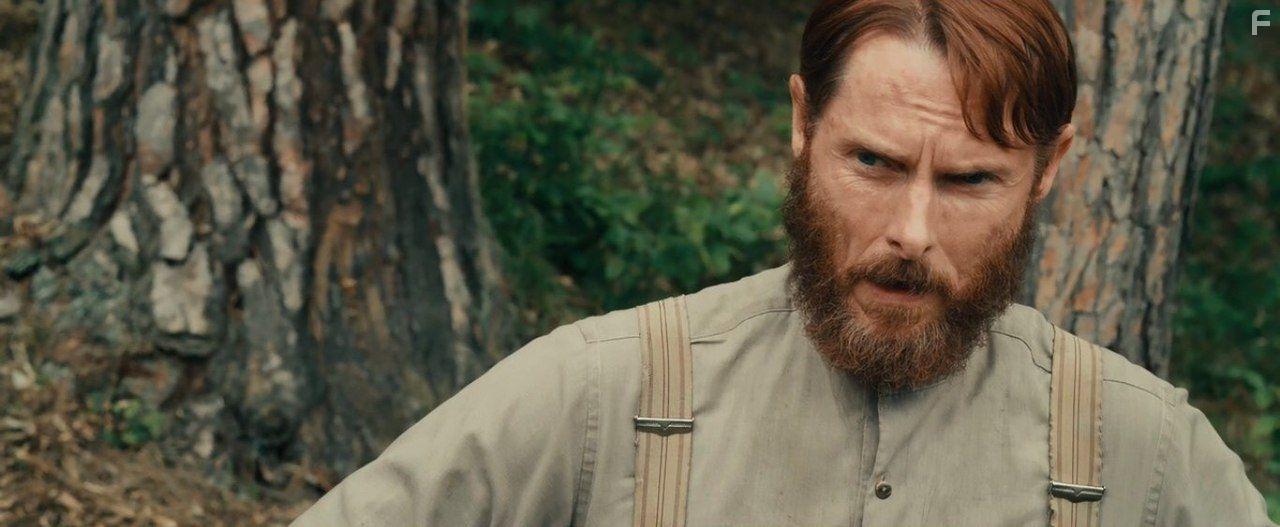 Sean Harris in Serena (2014)