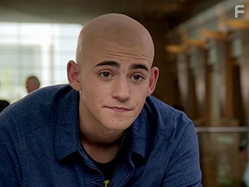 Красные браслеты (2014)