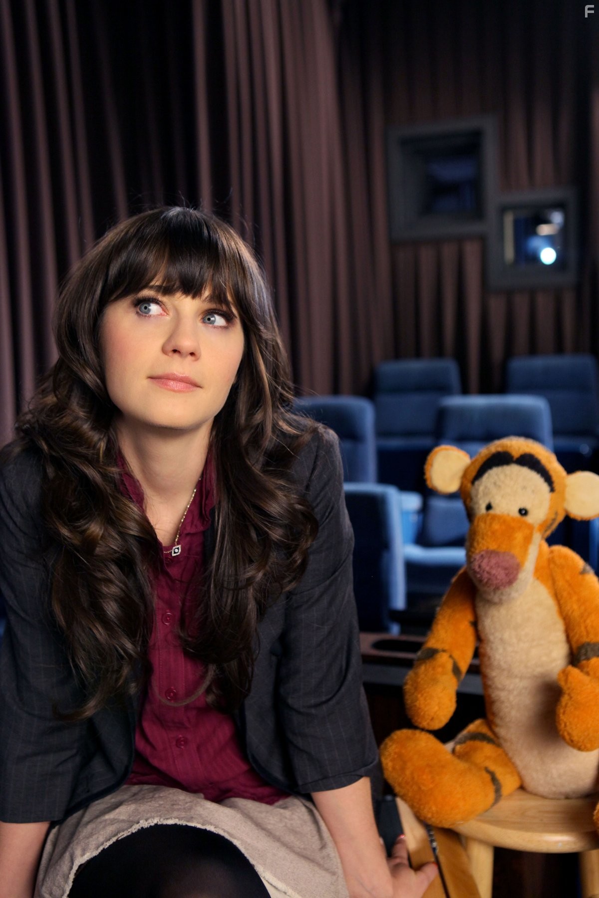 Zooey Deschanel in Медвежонок Винни и его друзья (2011)