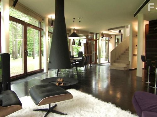 Extreme Homes (2012)