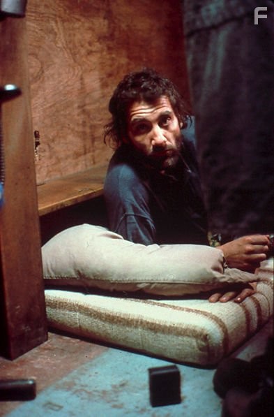 Clive Owen in Засну, когда умру (2003)