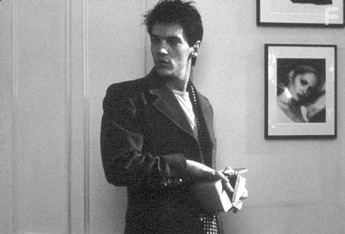 Jonathan Rhys Meyers in Засну, когда умру (2003)