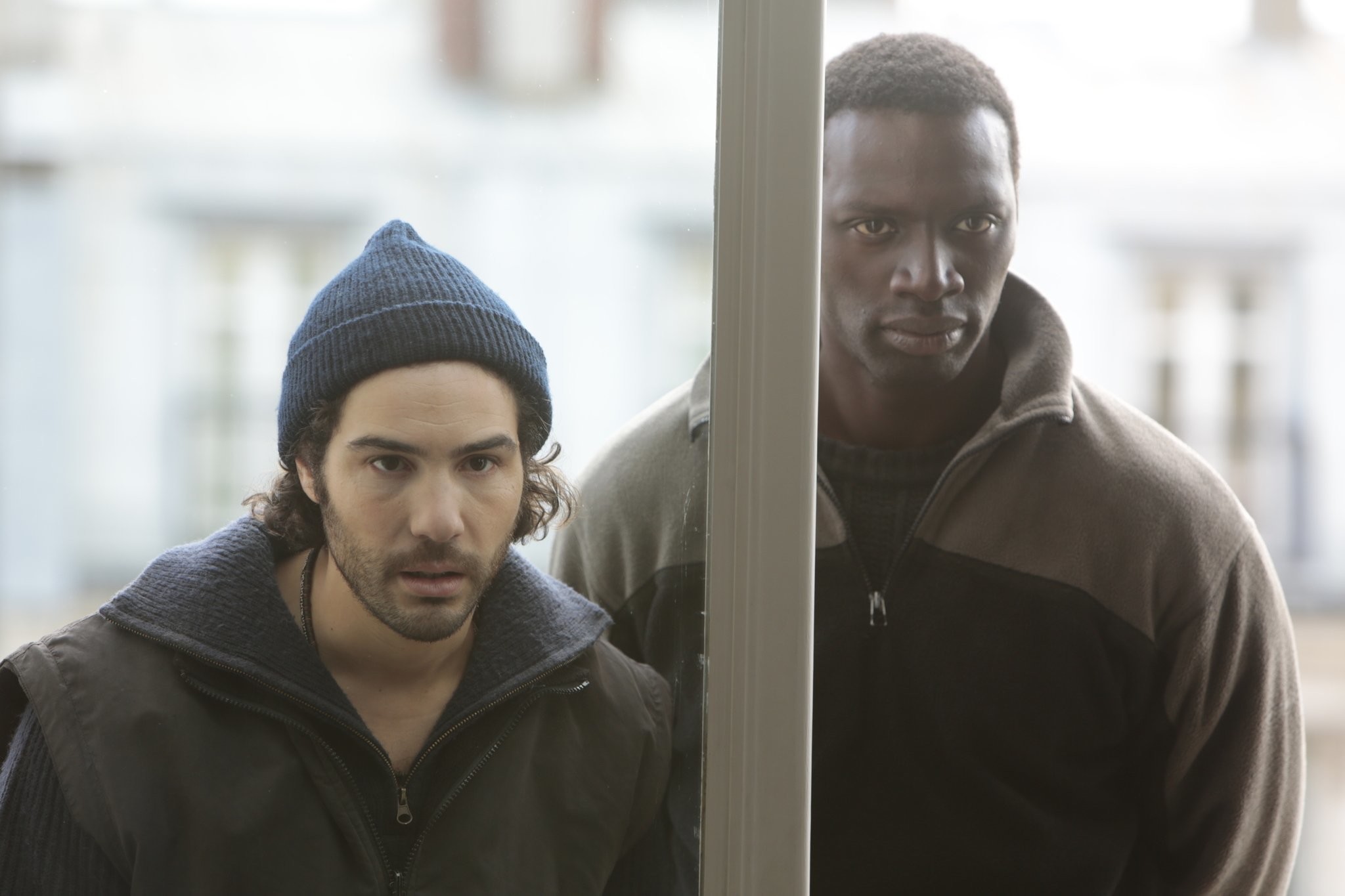 Omar Sy and Tahar Rahim in Самба (2014)
