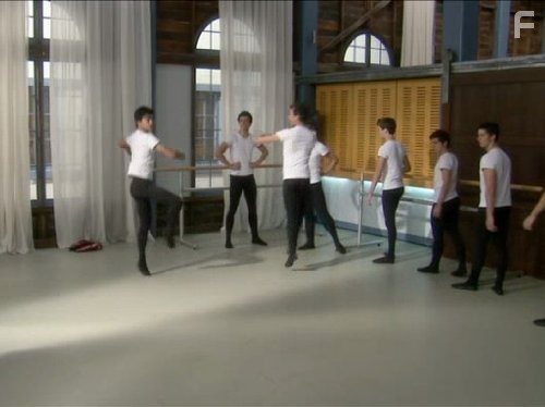 Танцевальная академия (2010)