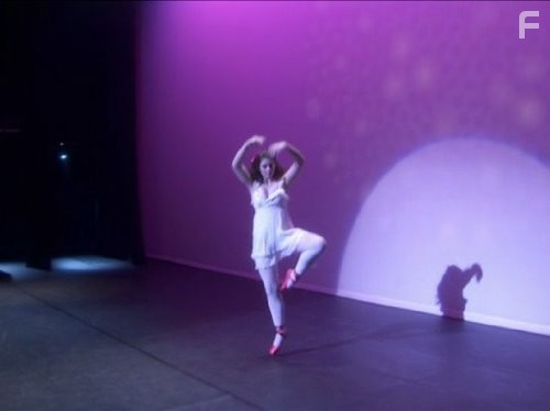 Xenia Goodwin in Танцевальная академия (2010)