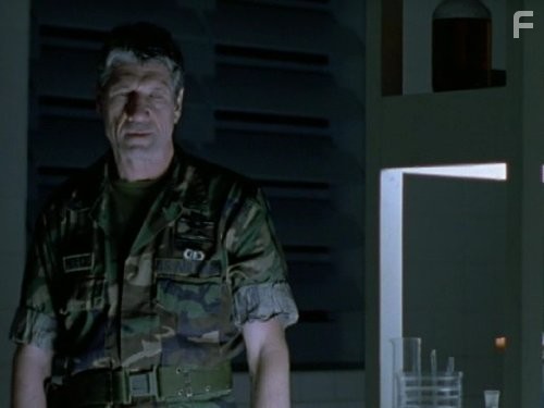 Invasion: Earth (1998)