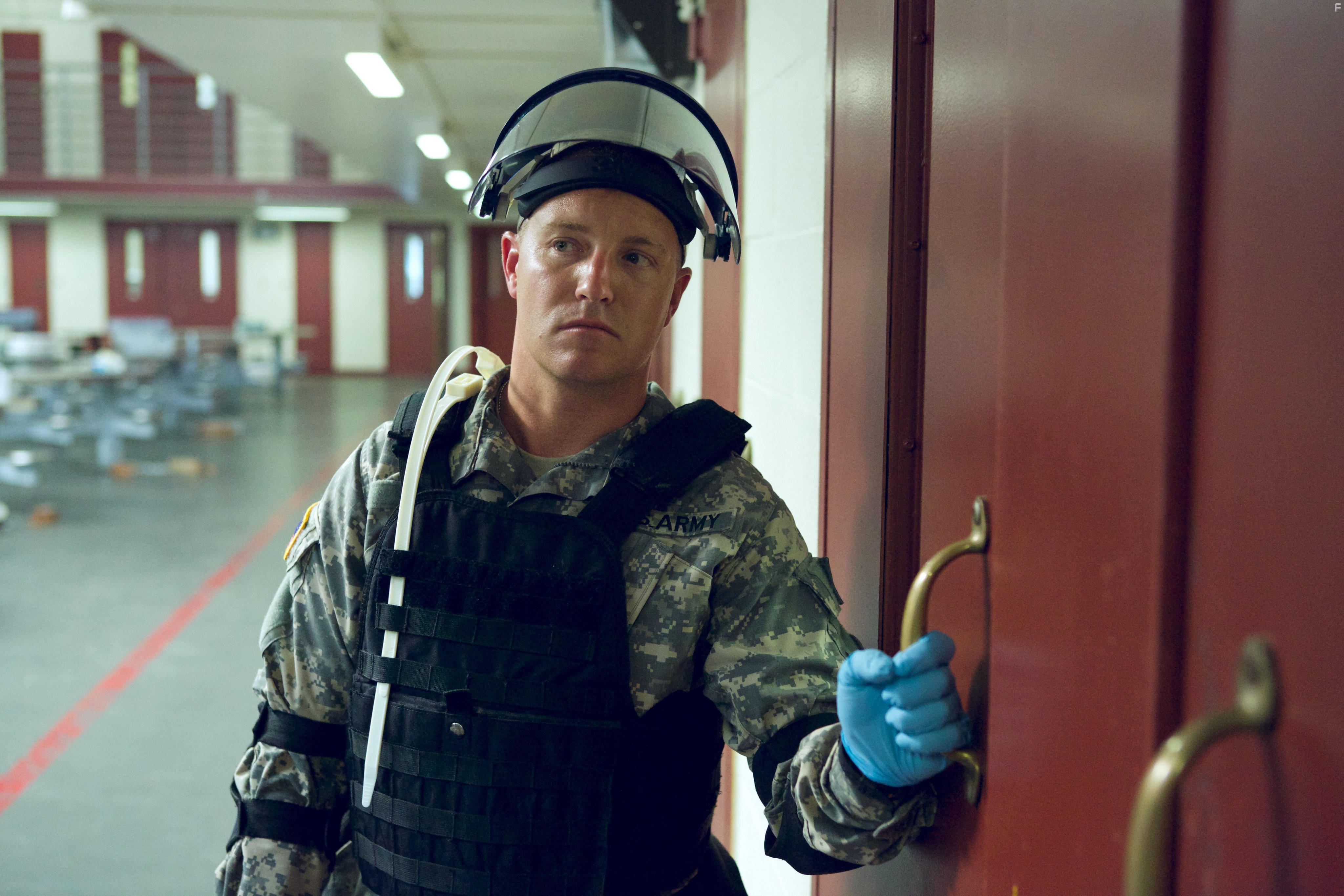 Lane Garrison in Лагерь X-Ray (2014)