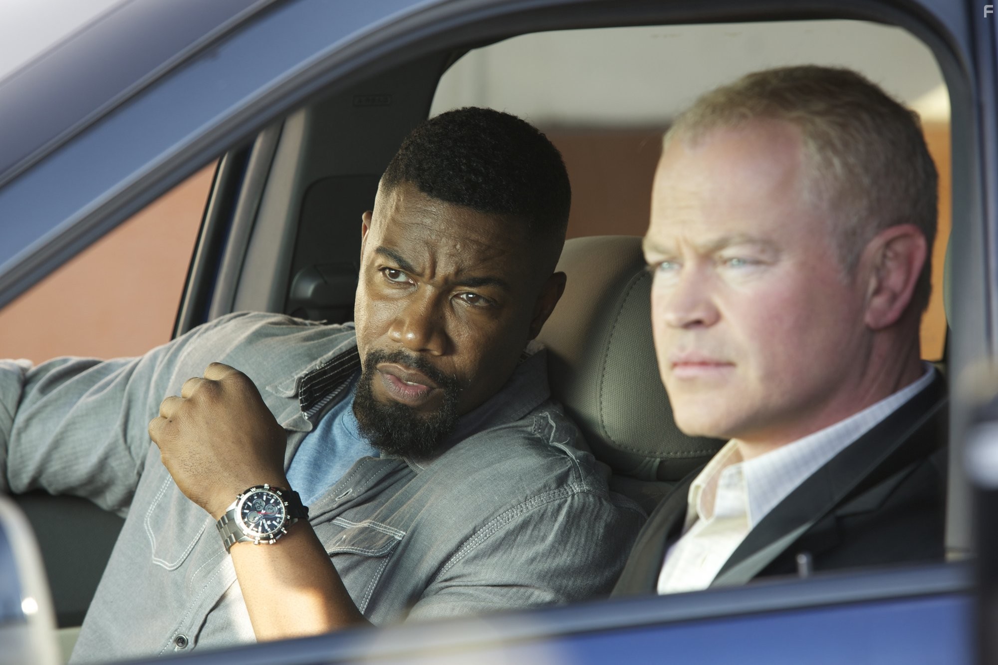 Neal McDonough and Michael Jai White in Восхождение Сокола (2014)