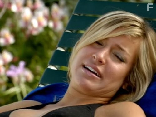 Лагуна Бич (2004)