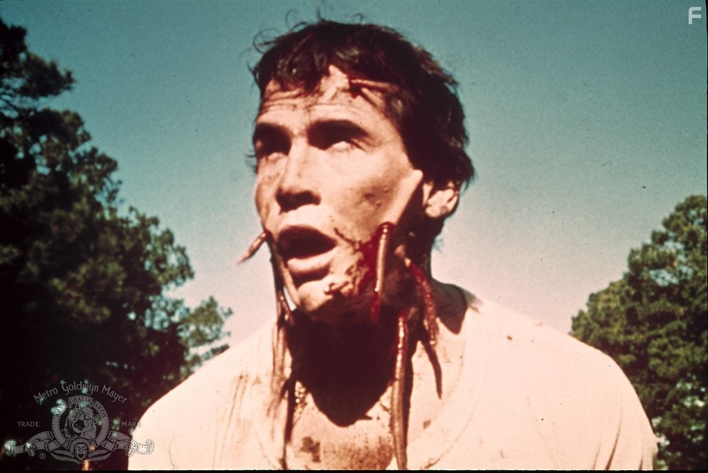 R.A. Dow in Черви (1976)