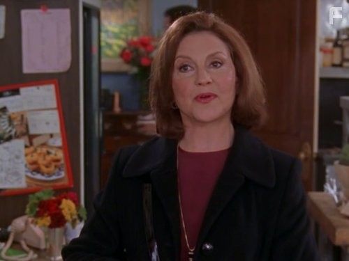 Kelly Bishop in Девочки Гилмор (2000)
