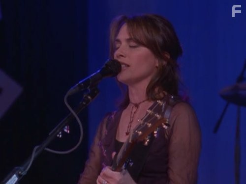 Susanna Hoffs in Девочки Гилмор (2000)