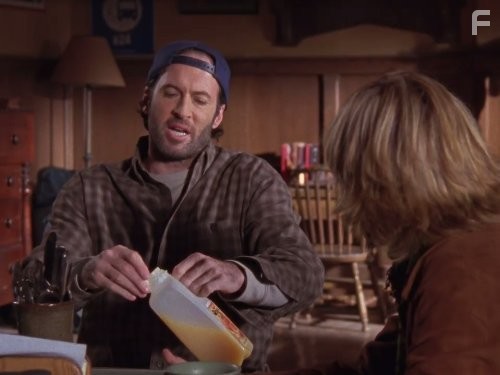 Kathleen Wilhoite and Scott Patterson in Девочки Гилмор (2000)