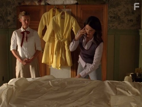 Lauren Graham in Девочки Гилмор (2000)