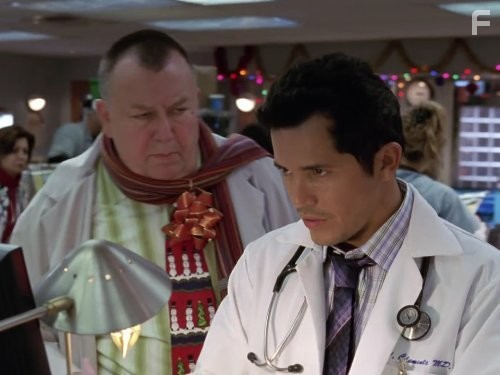 John Leguizamo and Troy Evans in Скорая помощь (1994)