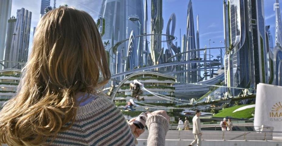 Britt Robertson in Земля будущего (2015)