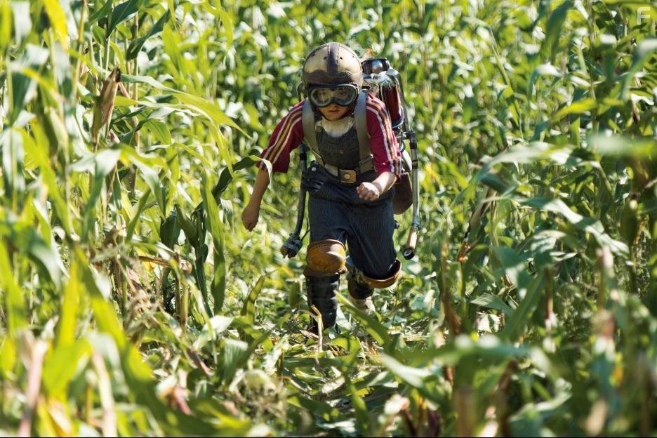 Земля будущего (2015)