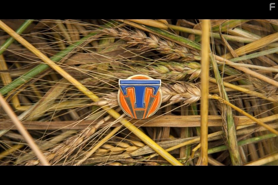 Земля будущего (2015)