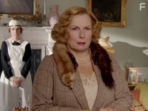 Blandings (2013)