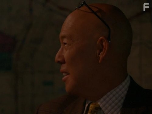 Michael Paul Chan in Ищейка (2005)