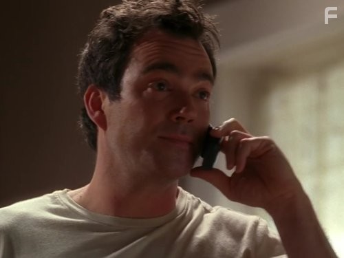 Jon Tenney in Ищейка (2005)