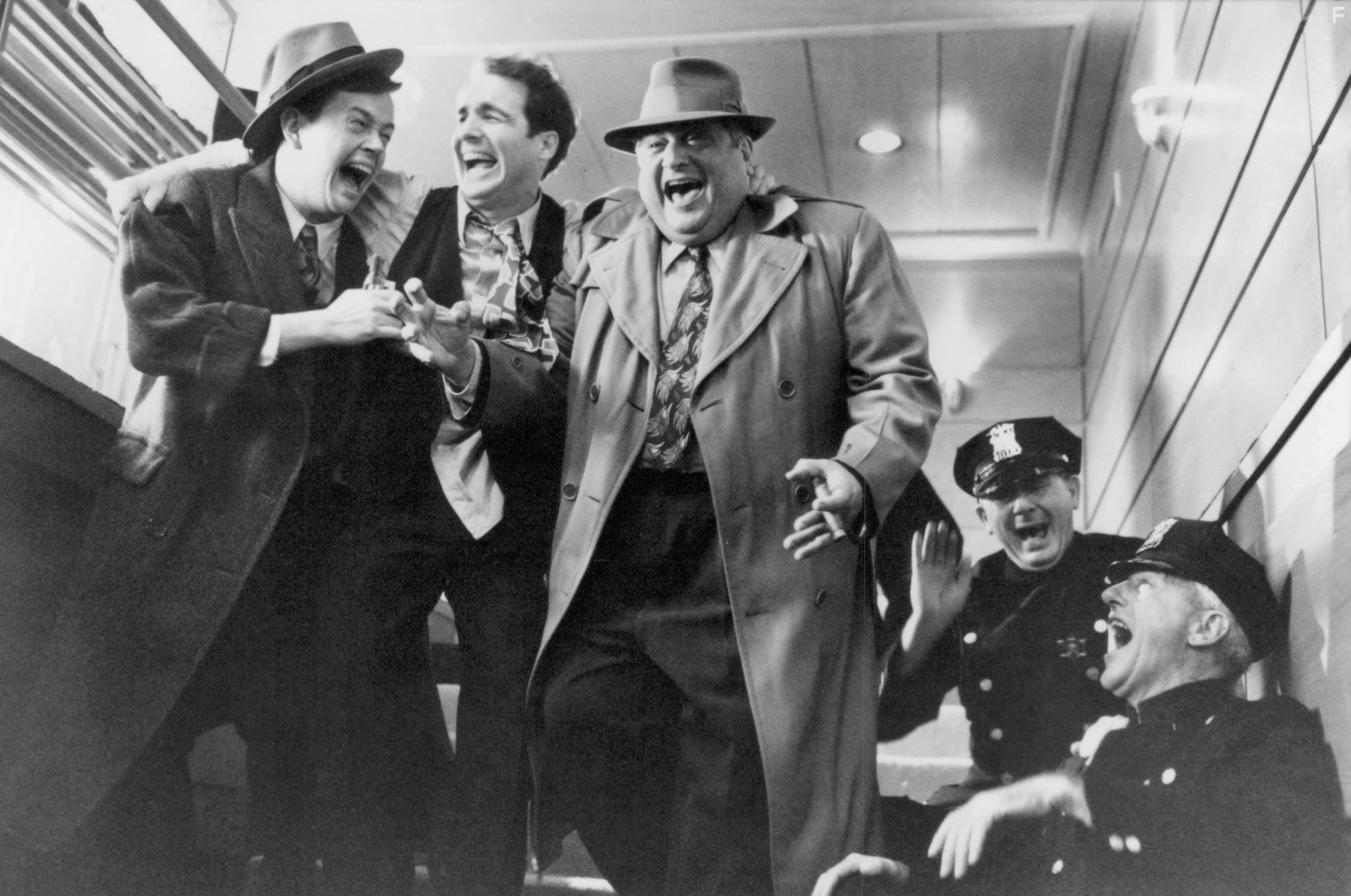 Brian Benben, Dylan Baker, and Michael Lerner in Убийства на радио (1994)