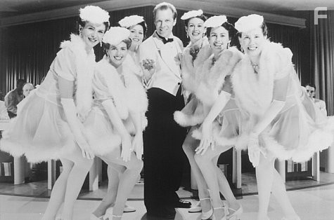 Michael McKean in Убийства на радио (1994)