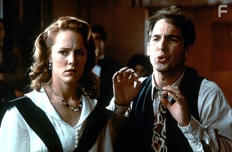 Mary Stuart Masterson and Brian Benben in Убийства на радио (1994)