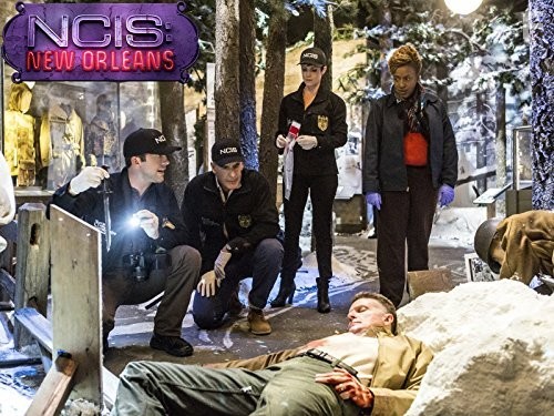 Scott Bakula, CCH Pounder, Lucas Black, and Zoe McLellan in Морская полиция: Новый Орлеан (2014)