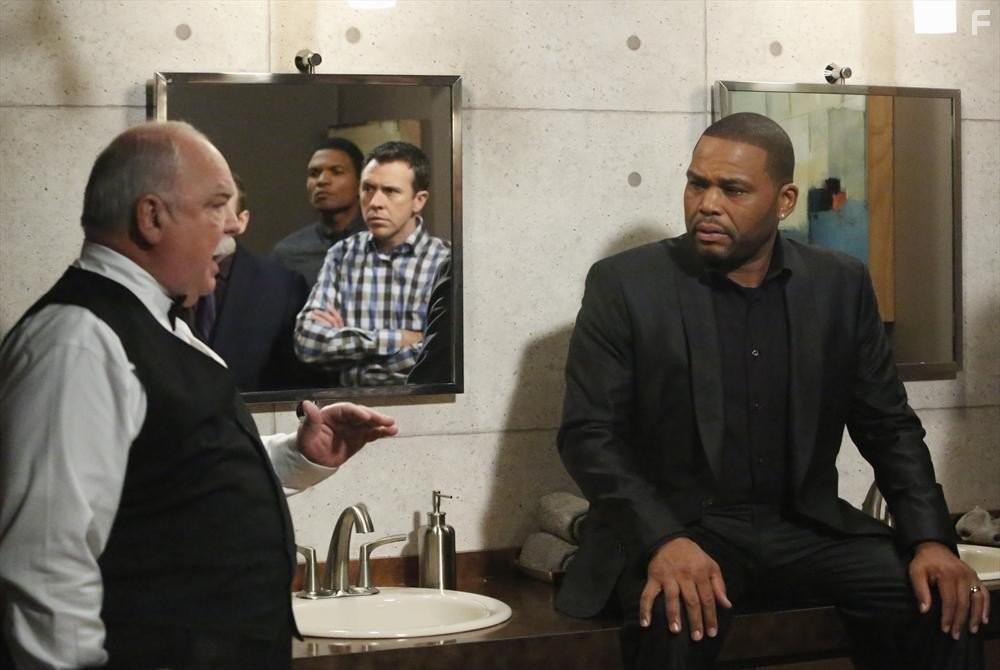 Anthony Anderson, Jesse Burch, and Richard Riehle in Чeрноватый (2014)