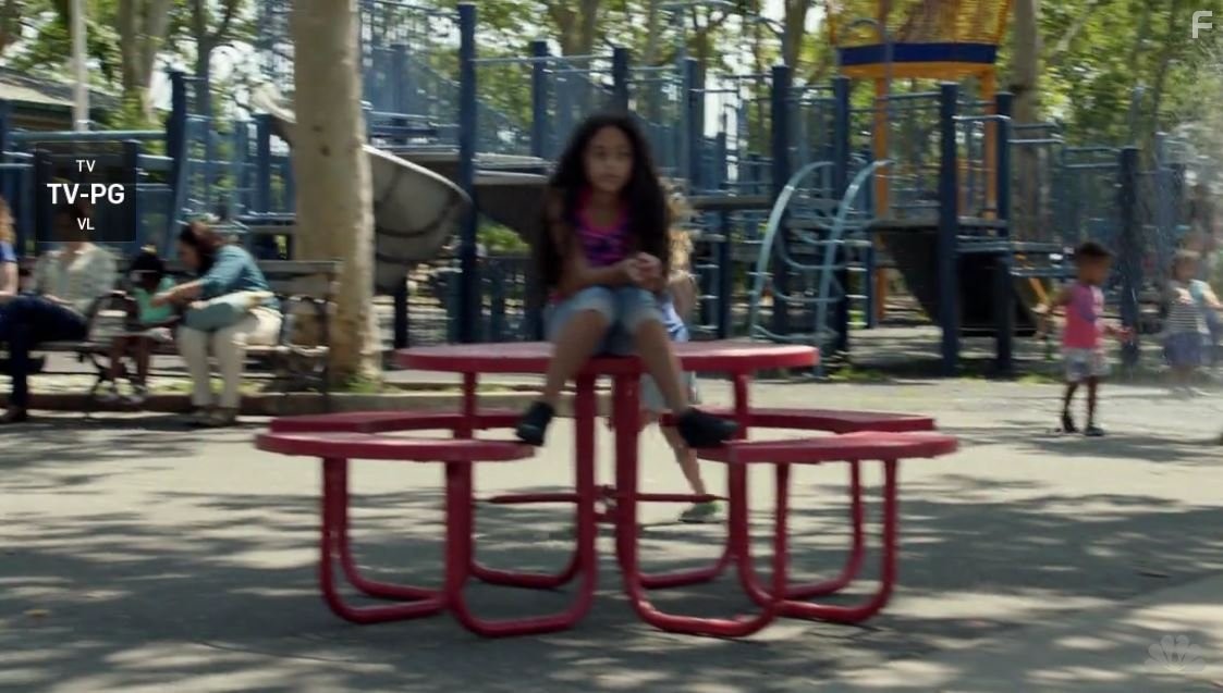 Расследования Лоры (2014)