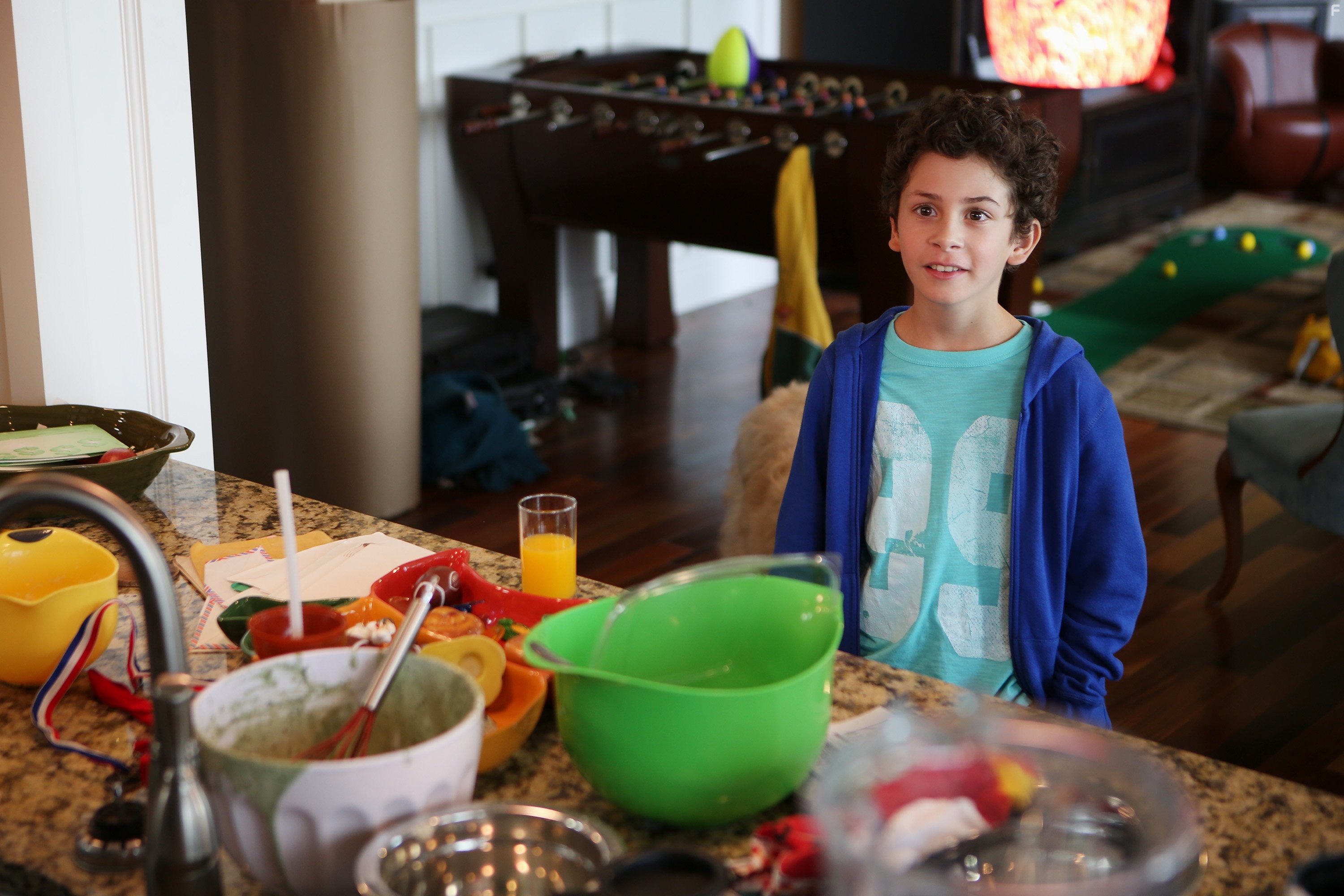 William Ainscough in Zapped. Волшебное приложение (2014)