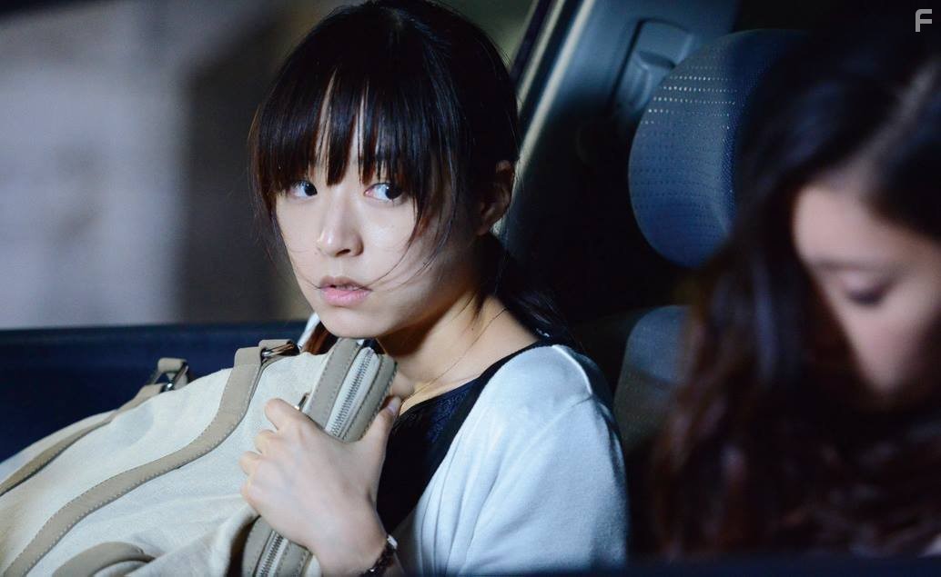 Mao Inoue and Nanao in Shirayuki hime satsujin jiken (2014)