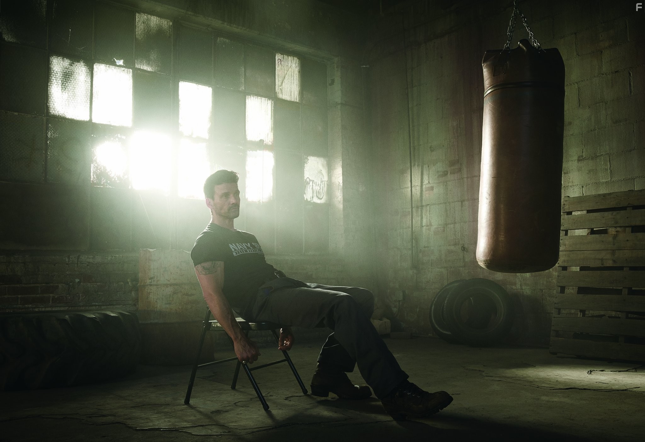 Frank Grillo in Королевство (2014)