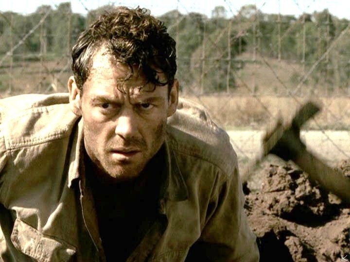 Marton Csokas and James Franco in Вeликий рейд (2005)