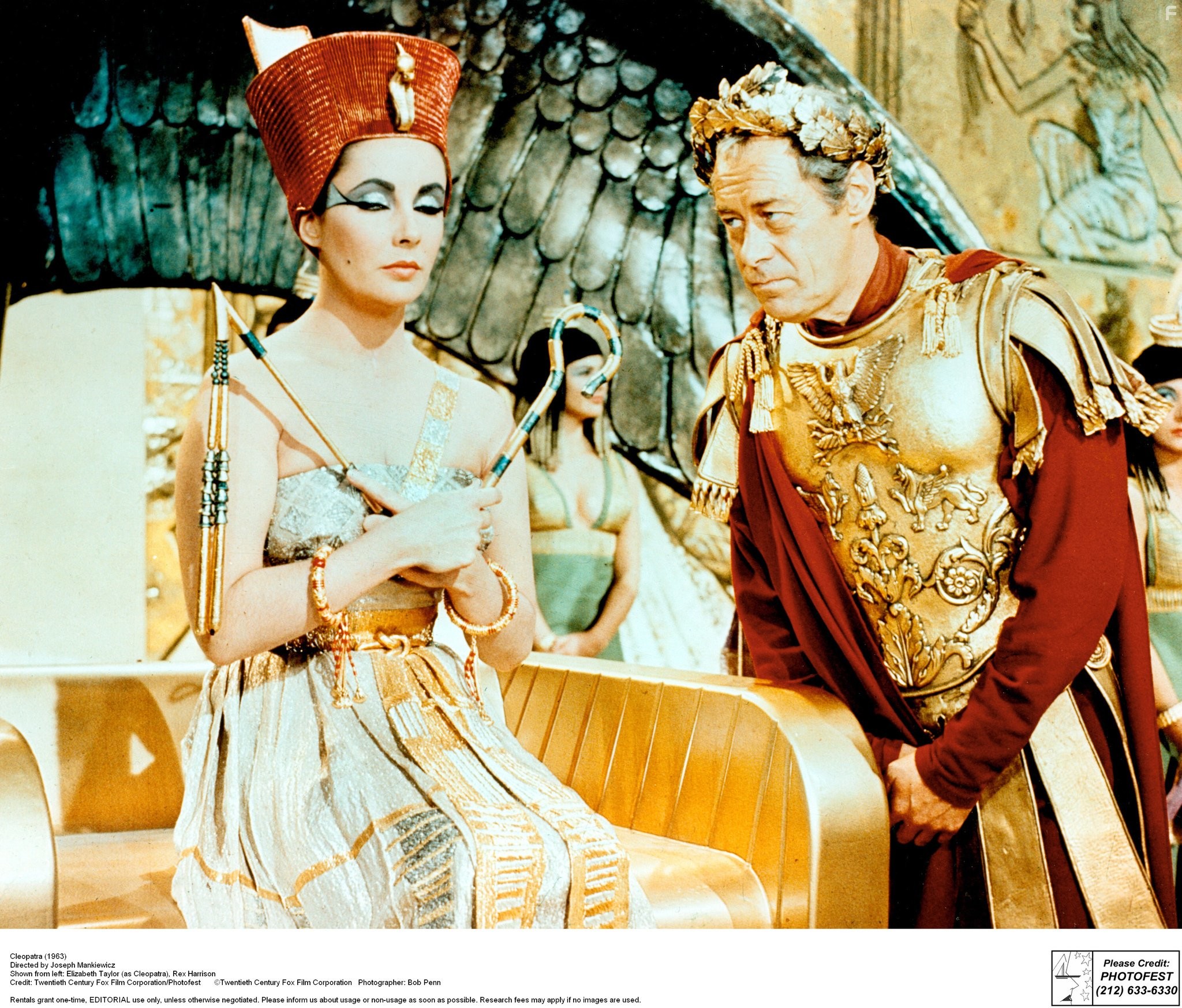 Elizabeth Taylor and Rex Harrison in Клеопатра (1963)