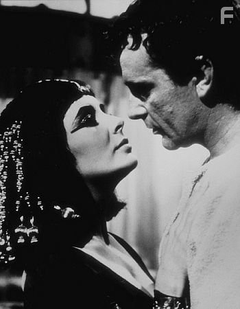 Elizabeth Taylor and Richard Burton in "Cleopatra" 1963 20th Century Fox