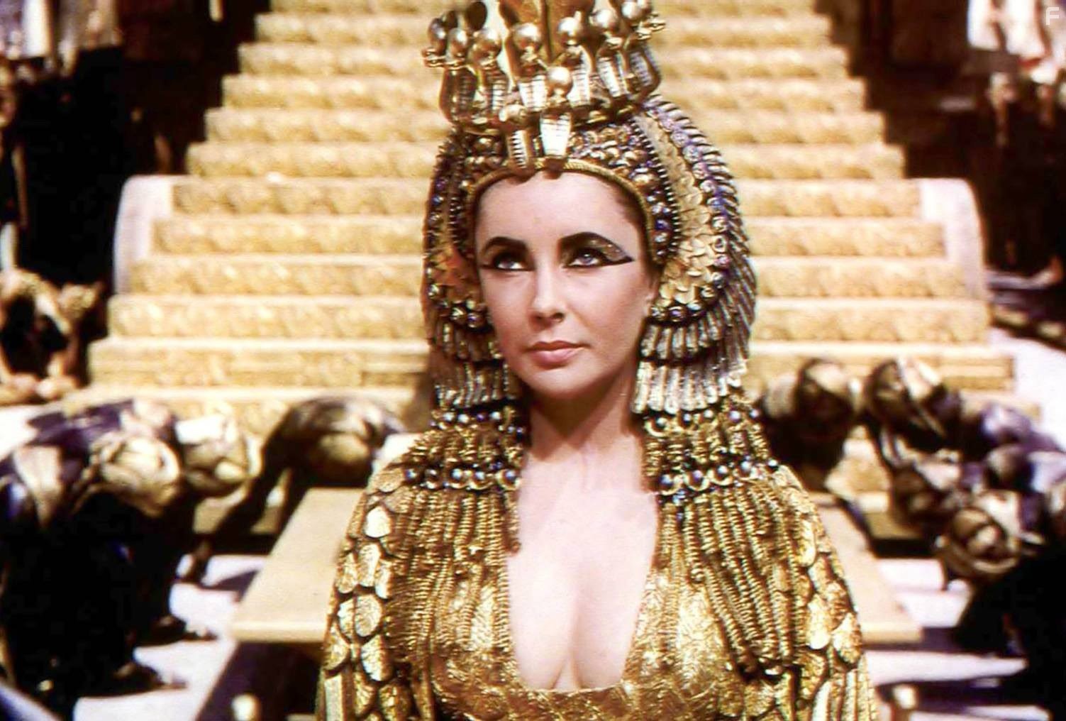 Elizabeth Taylor in Клеопатра (1963)