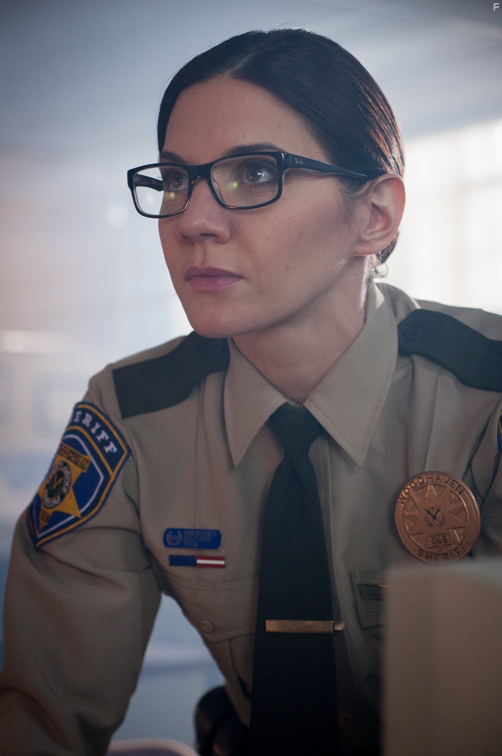 Amy Matysio in Волк-полицейский (2014)