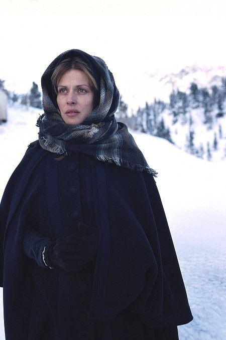 Nastassja Kinski in Золотая пыль (2000)