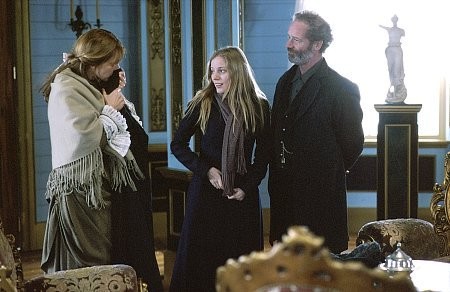 Nastassja Kinski, Sarah Polley, and Peter Mullan in Золотая пыль (2000)