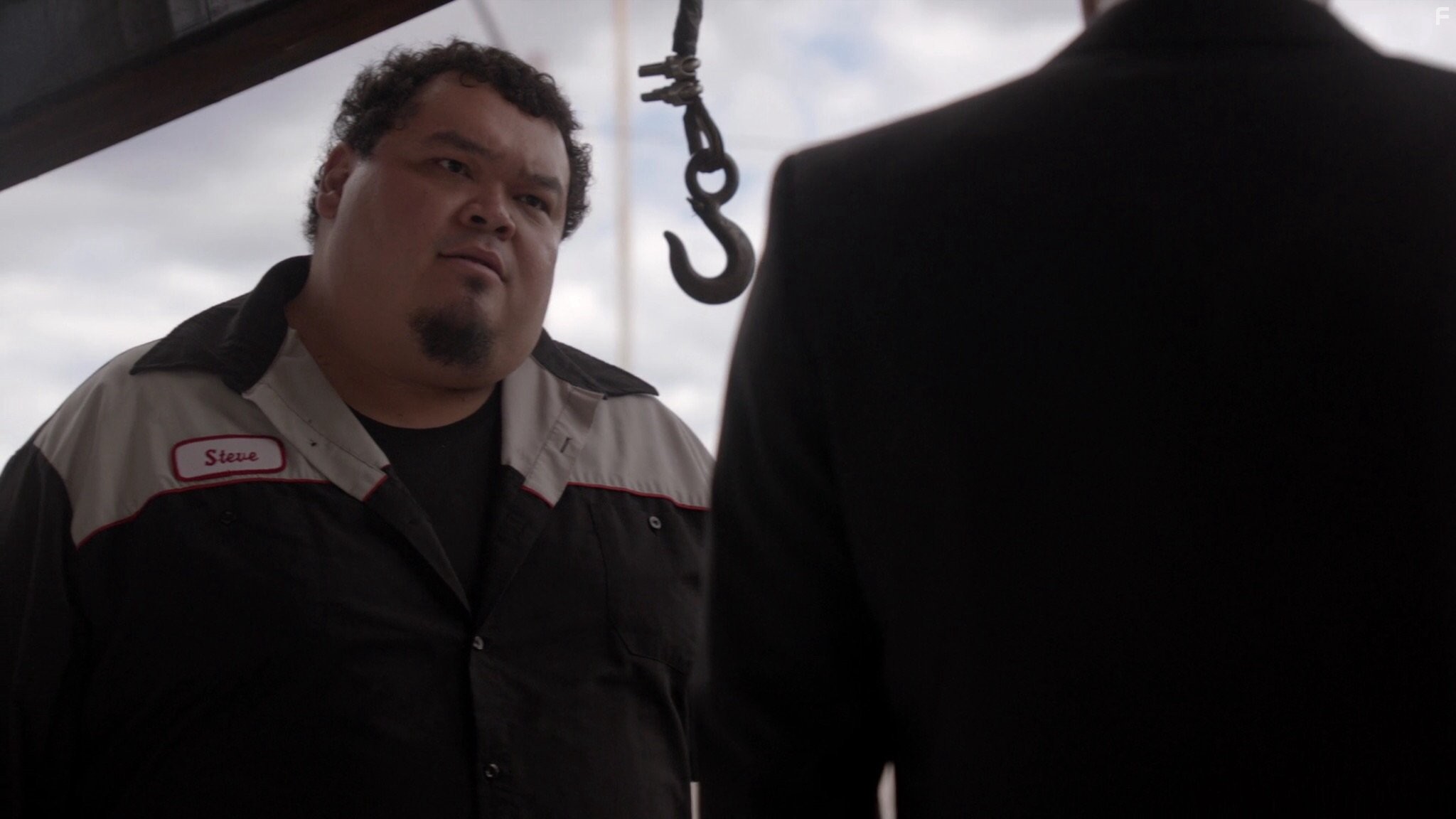 Pedro Miguel Arce in Перевозчик (2012)