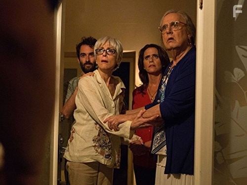 Jeffrey Tambor, Jay Duplass, Amy Landecker, and Judith Light in Очевидное (2014)