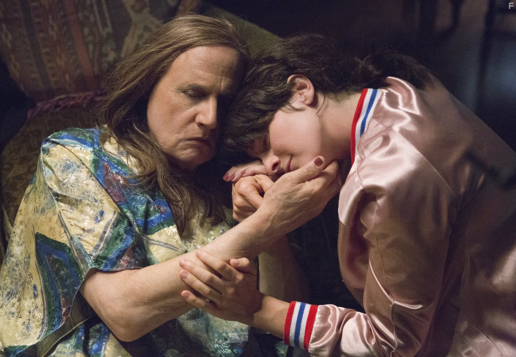 Gaby Hoffmann and Jeffrey Tambor in Очевидное (2014)