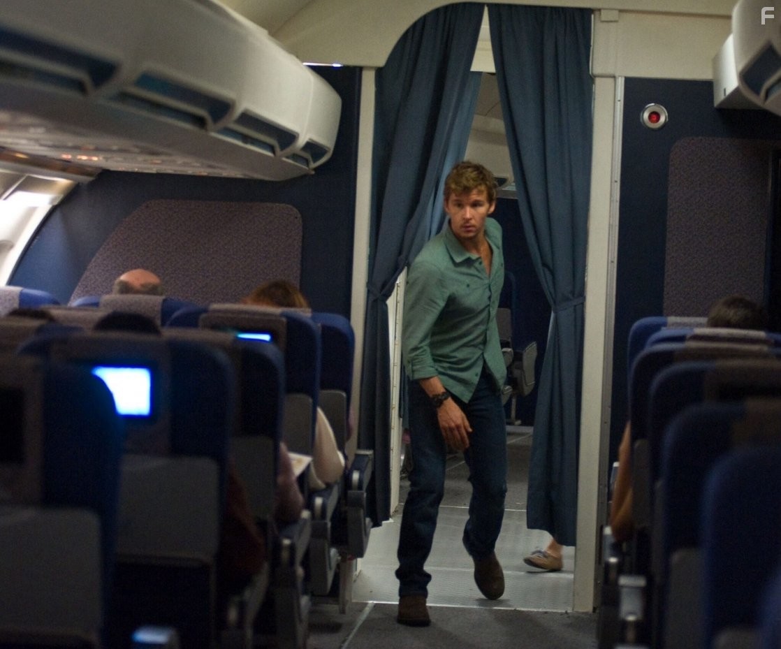 Ryan Kwanten in 7500 (2014)