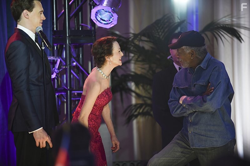 Morgan Freeman, Bebe Neuwirth, and Erich Bergen in Государственный секретарь (2014)