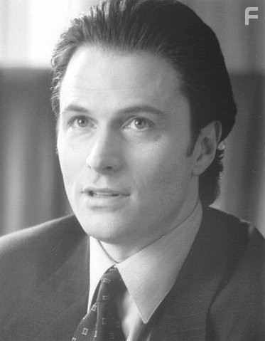 Tim Daly in Компаньон (1996)
