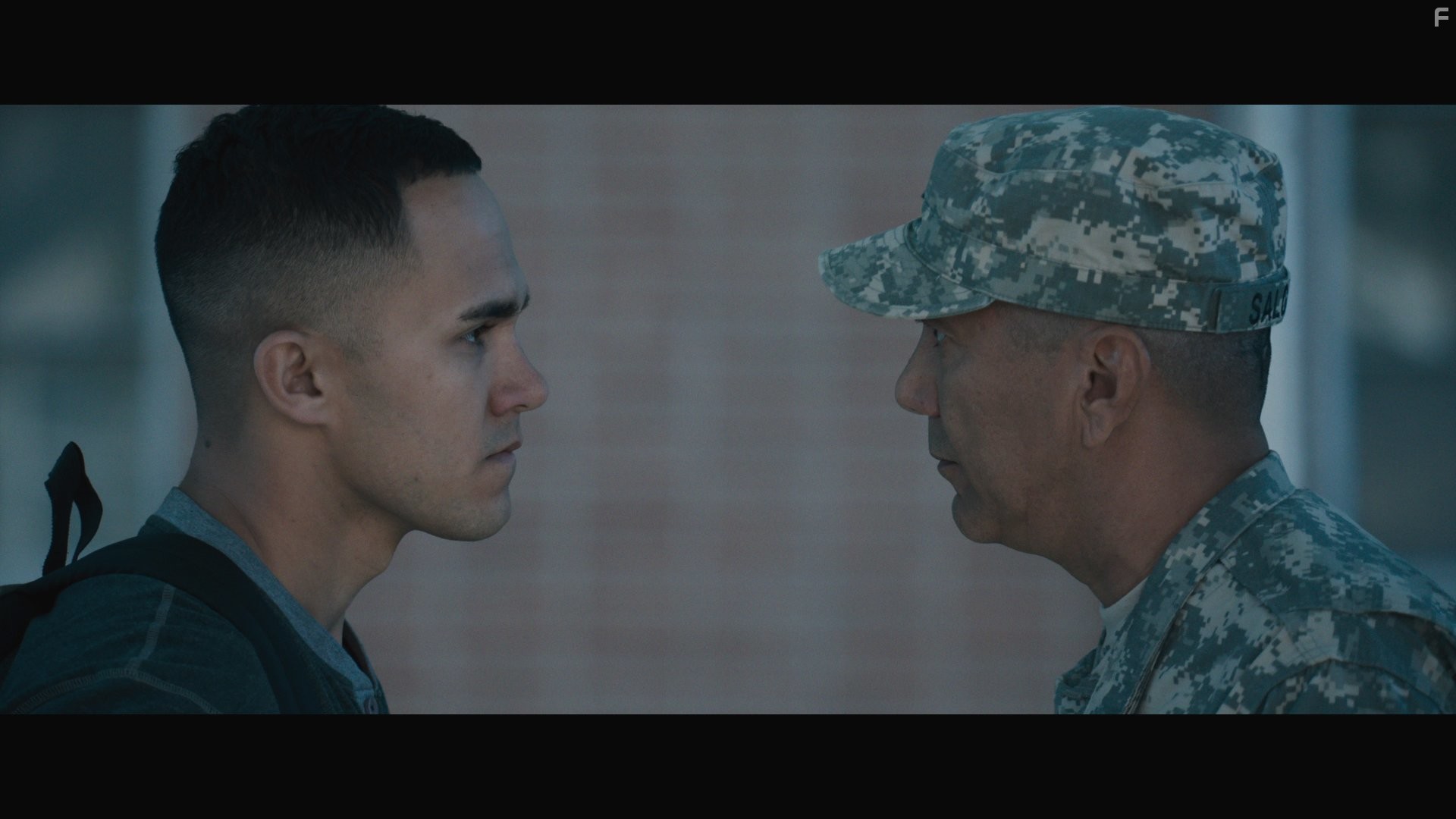 Carlos PenaVega in Жизнь робота (2015)